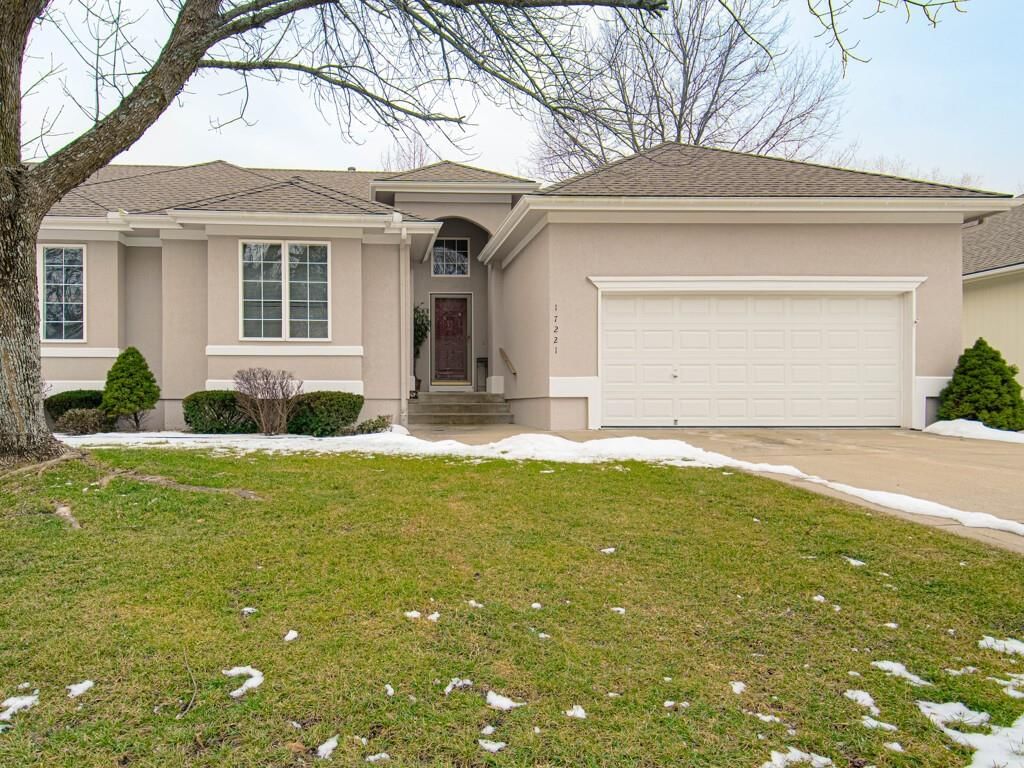 17221 E 44th Terrace Court S — photo 2