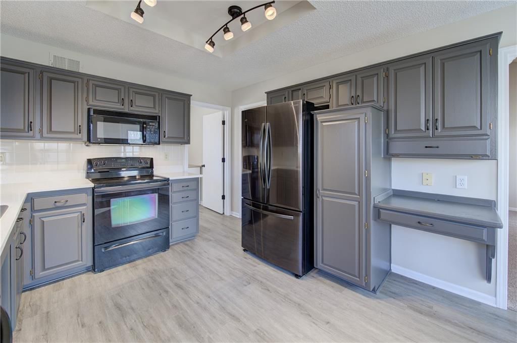 2205 NE 3rd Street — photo 5