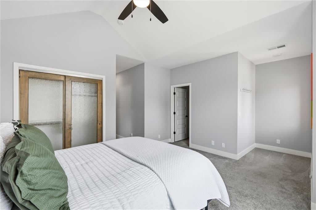 4239 Tracy Avenue — photo 20