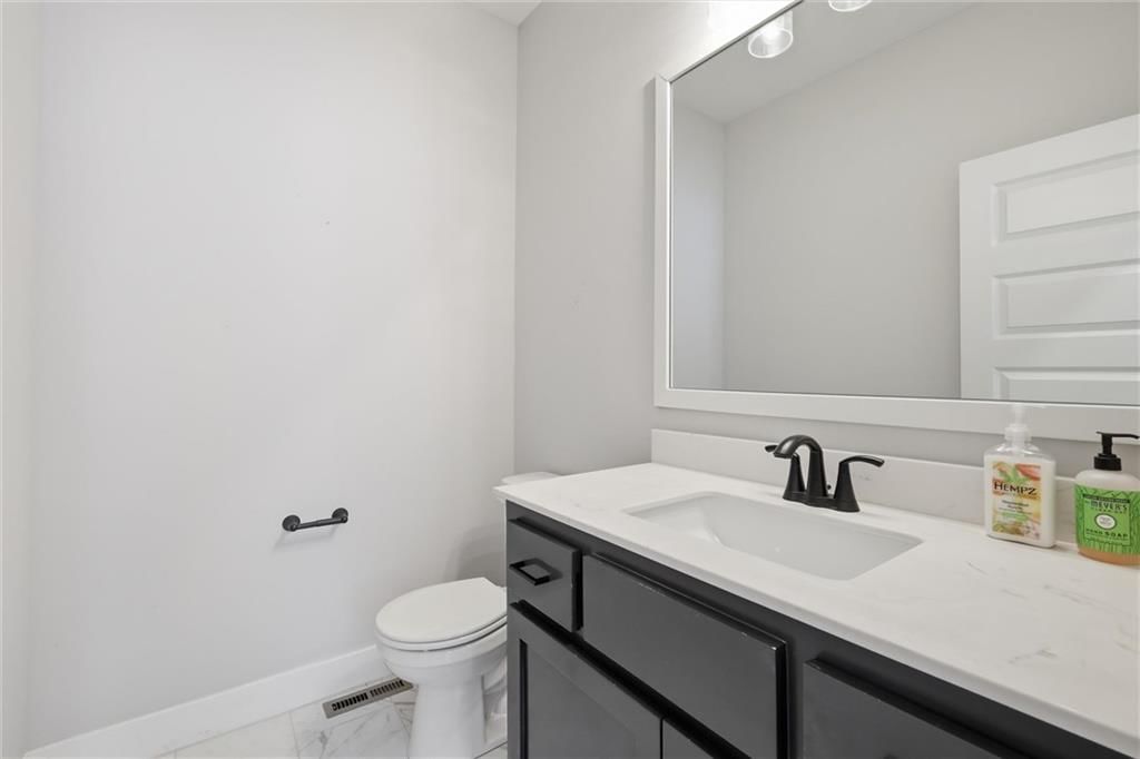 4239 Tracy Avenue — photo 29