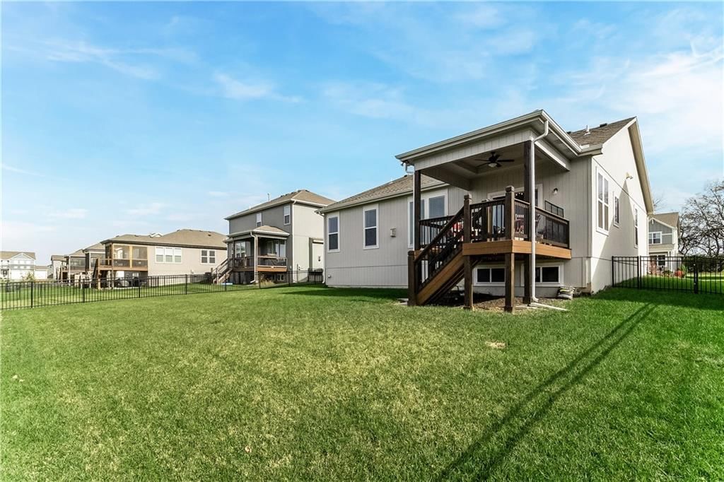 3116 SW Arbor Tree Drive — photo 23