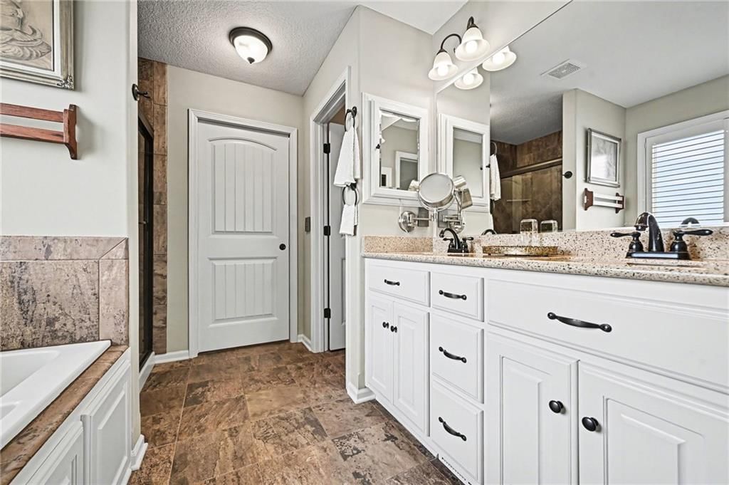 17702 Greyhawke Ridge — photo 16