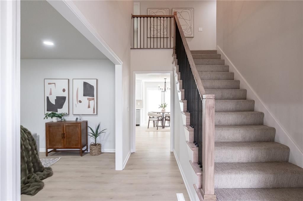 703 N SINGLETREE Street — photo 5