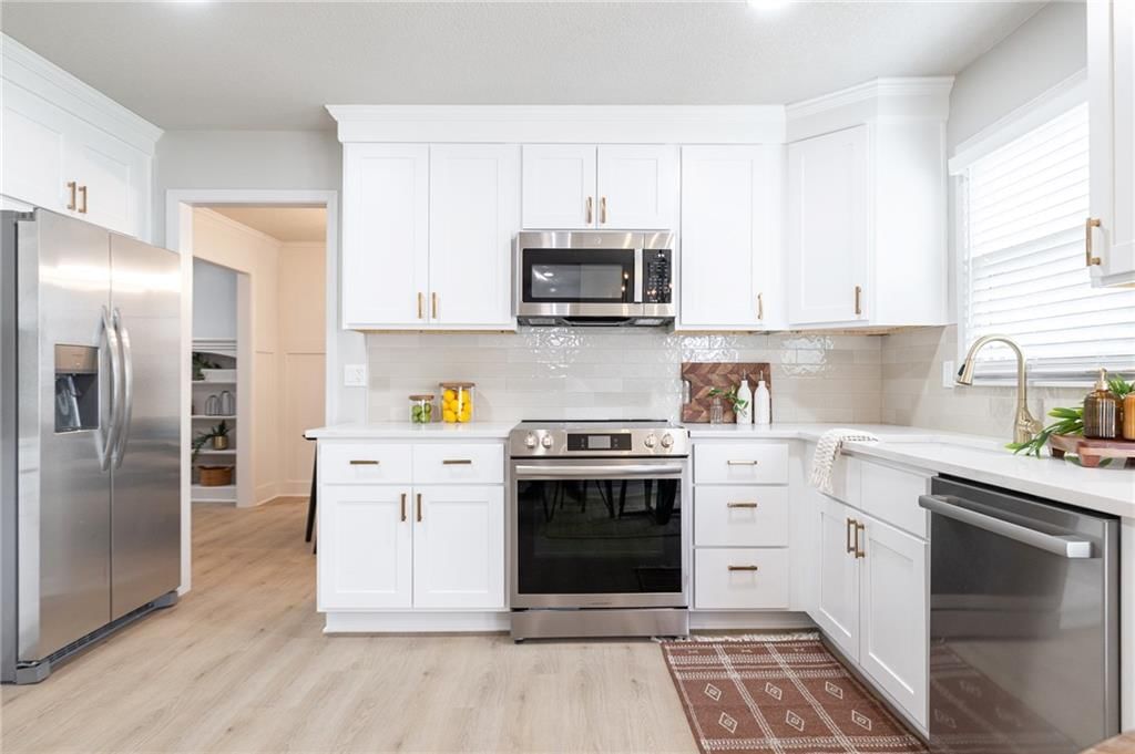 703 N SINGLETREE Street — photo 19