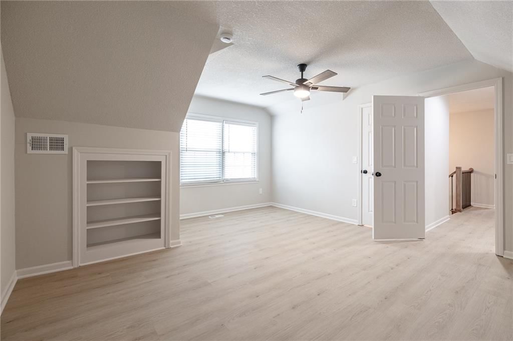 703 N SINGLETREE Street — photo 36