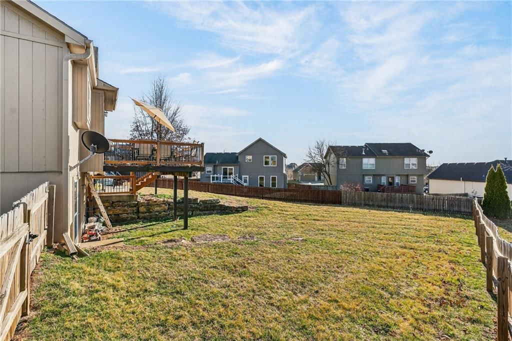 10314 N Laurel Avenue — photo 28