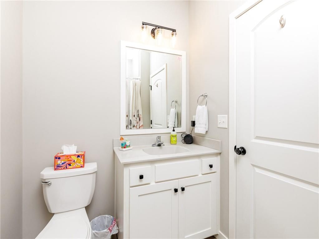 1100 NE Goshen Court — photo 19