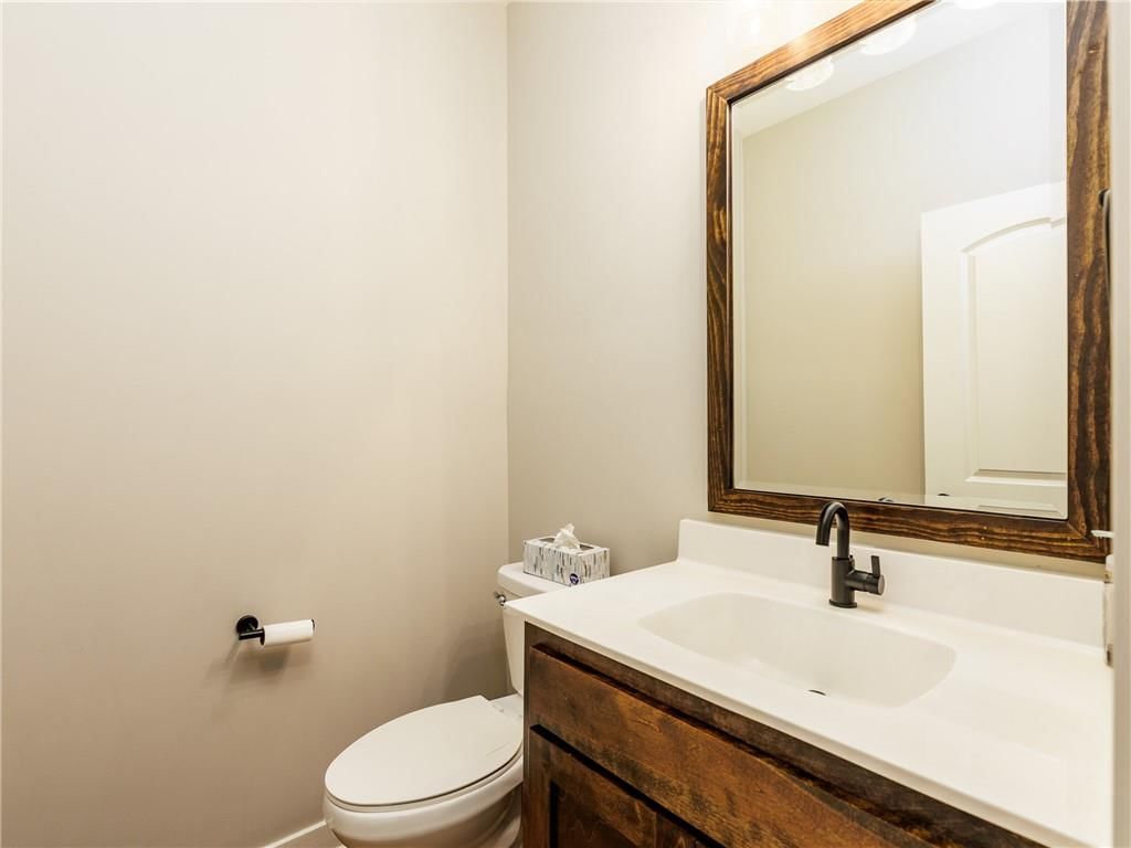 1100 NE Goshen Court — photo 21