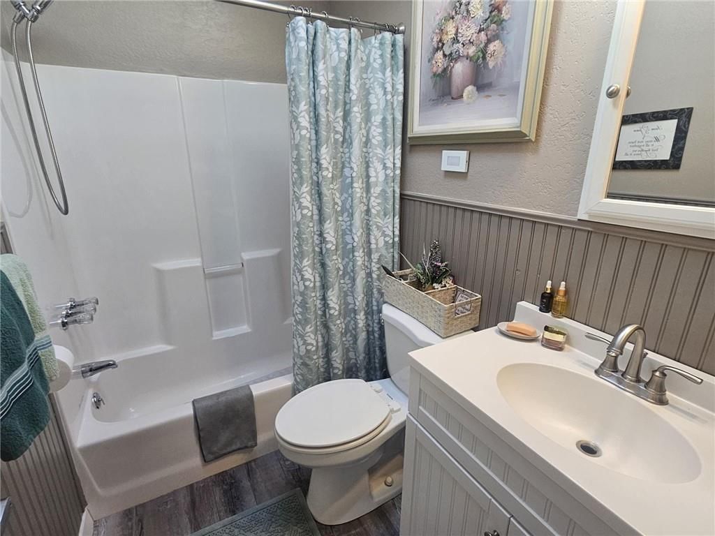 2700 NE 56th Terrace — photo 22