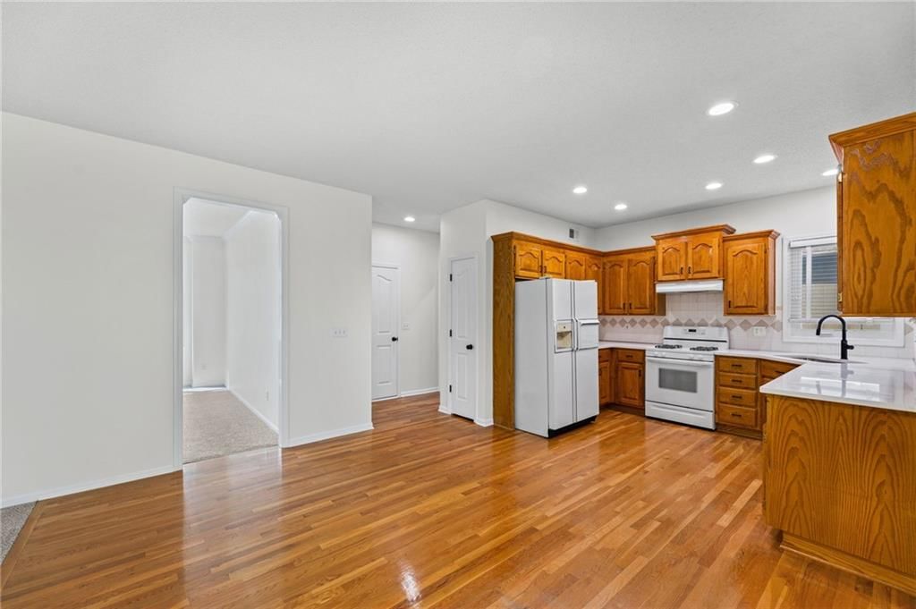 16764 W 157th Street — photo 8