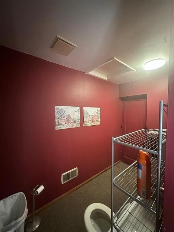 322 N Walnut Street — photo 10