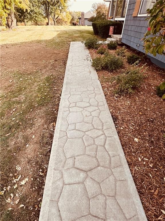 15 Lakevue Drive — photo 5