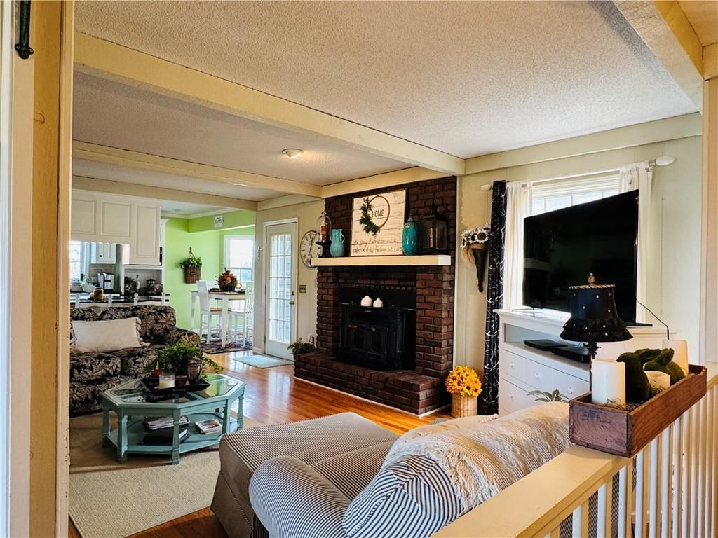 15 Lakevue Drive — photo 6