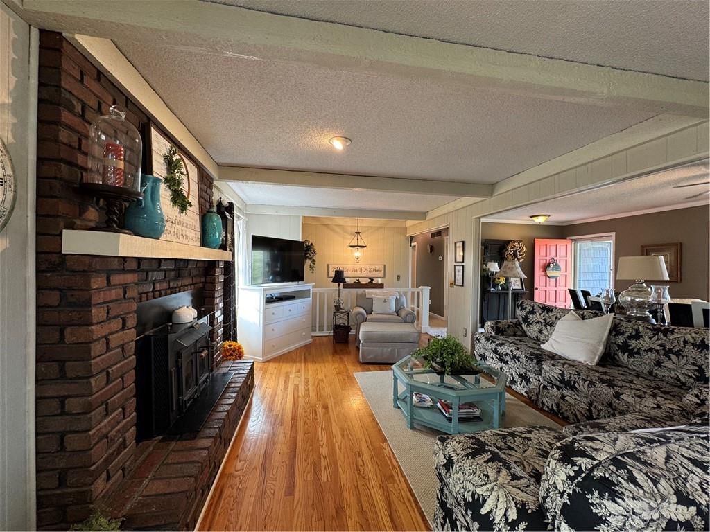 15 Lakevue Drive — photo 8