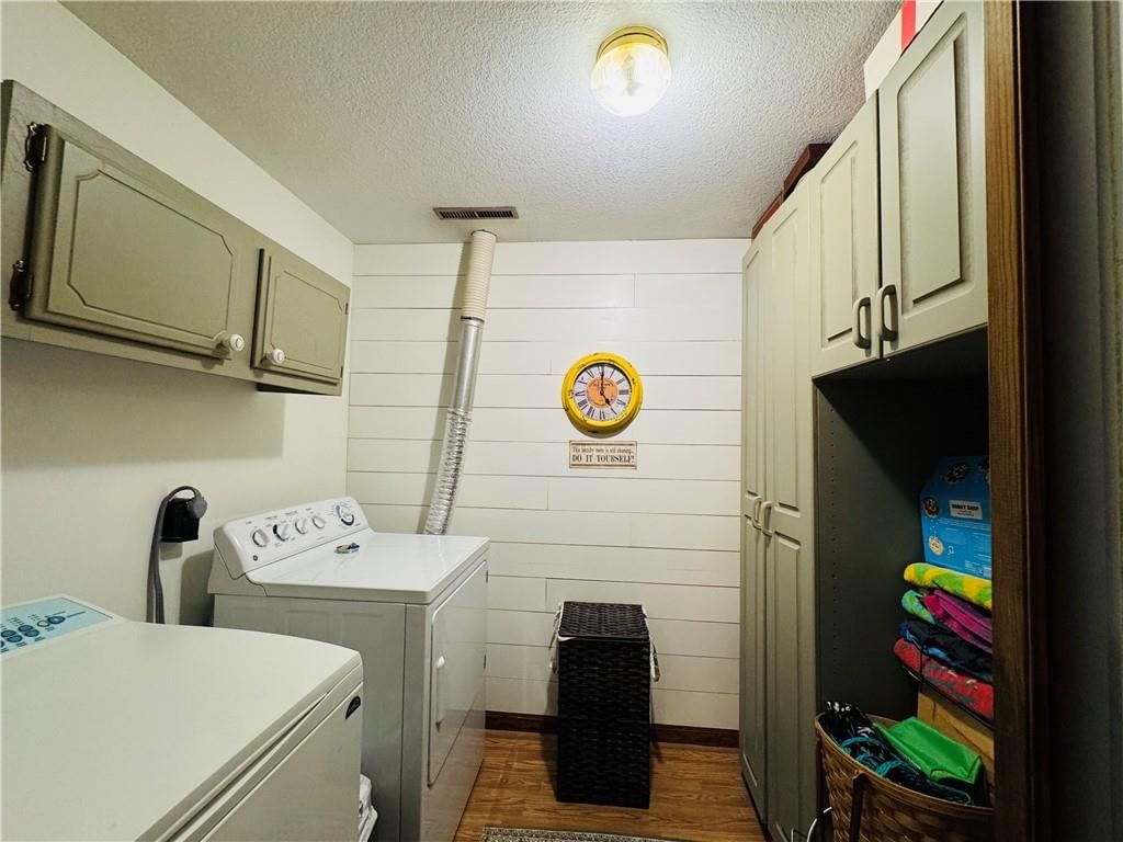 15 Lakevue Drive — photo 46