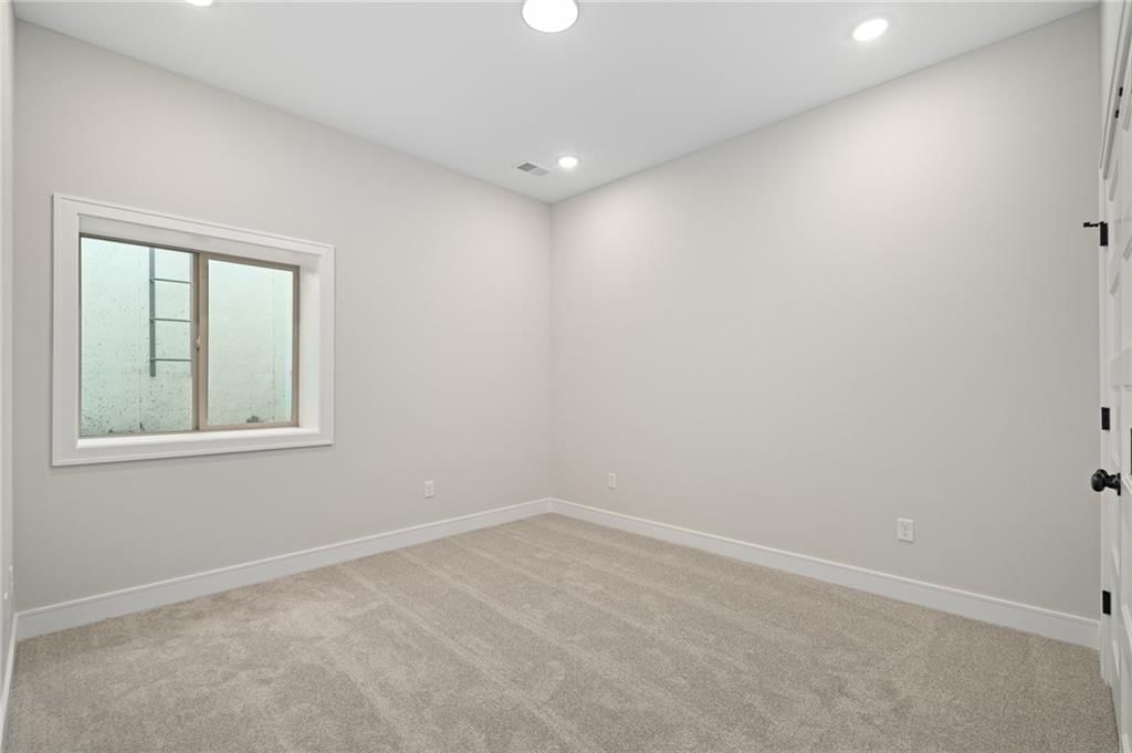 11216 S Gleason Road — photo 46