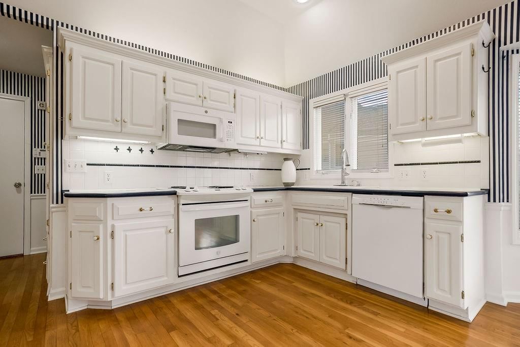 14252 Benson Street — photo 7