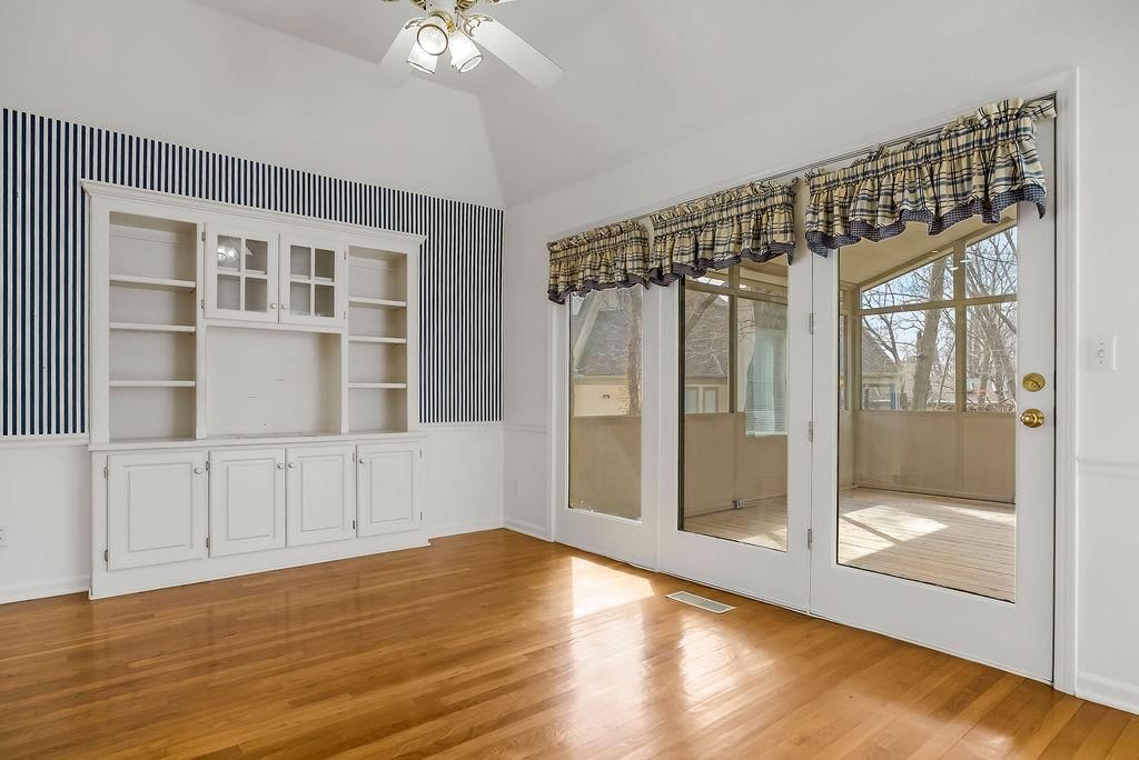 14252 Benson Street — photo 10