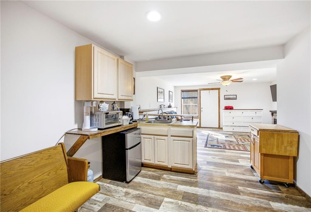 9754 N Lewis Avenue — photo 19