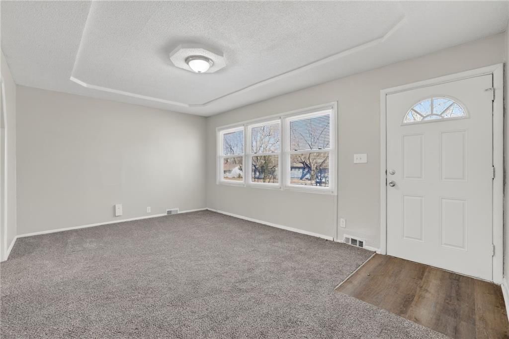 11346 Sycamore Terrace — photo 3