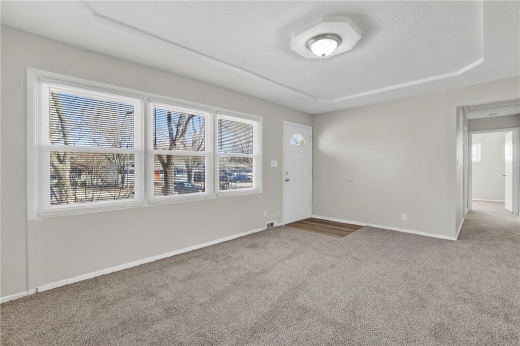 11346 Sycamore Terrace — photo 4
