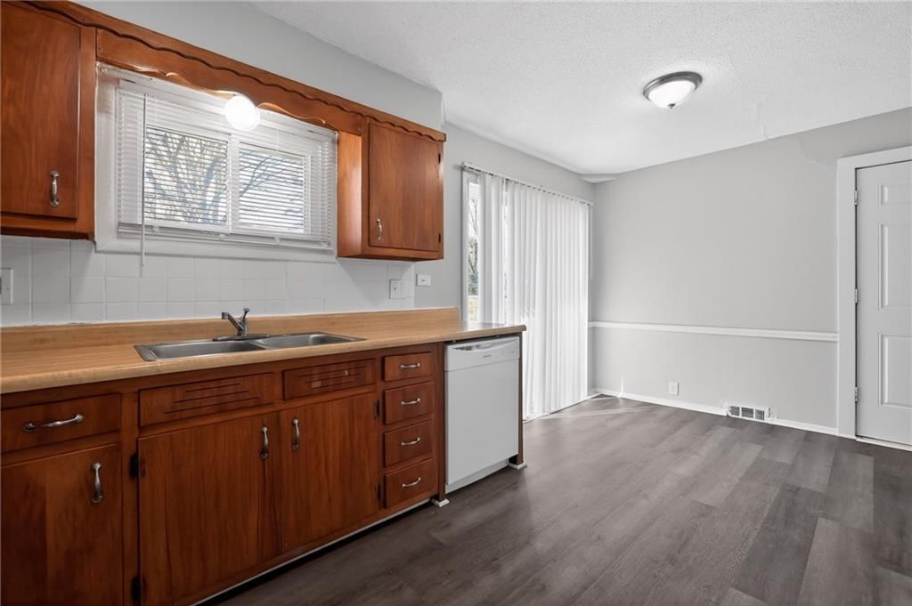 11346 Sycamore Terrace — photo 12