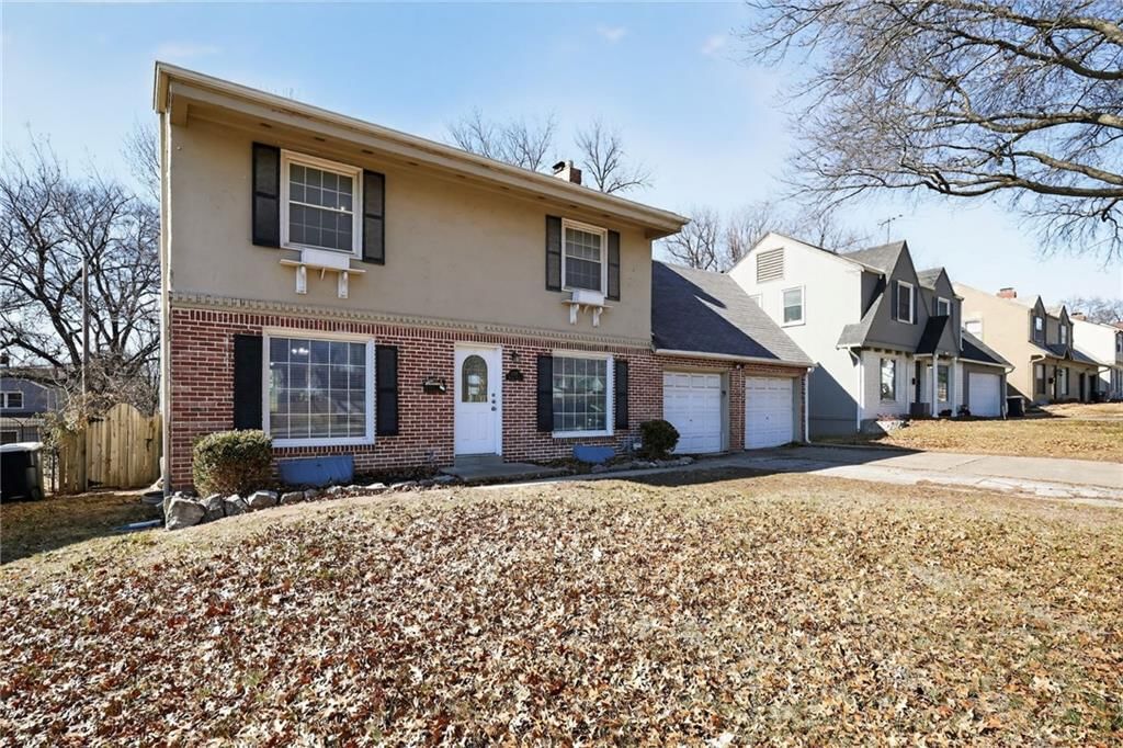 8016 HOLMES Road — photo 8