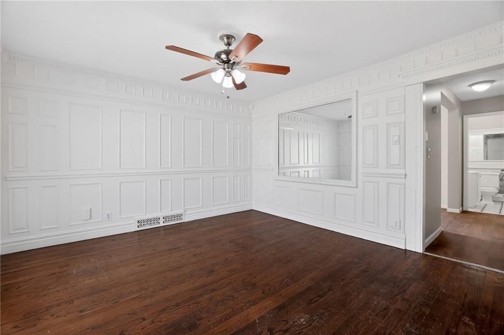 8016 HOLMES Road — photo 13