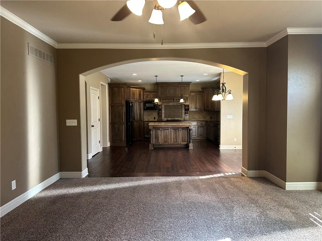 15828 Hayes Street — photo 20