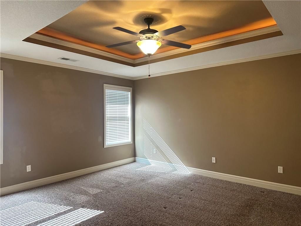 15828 Hayes Street — photo 37
