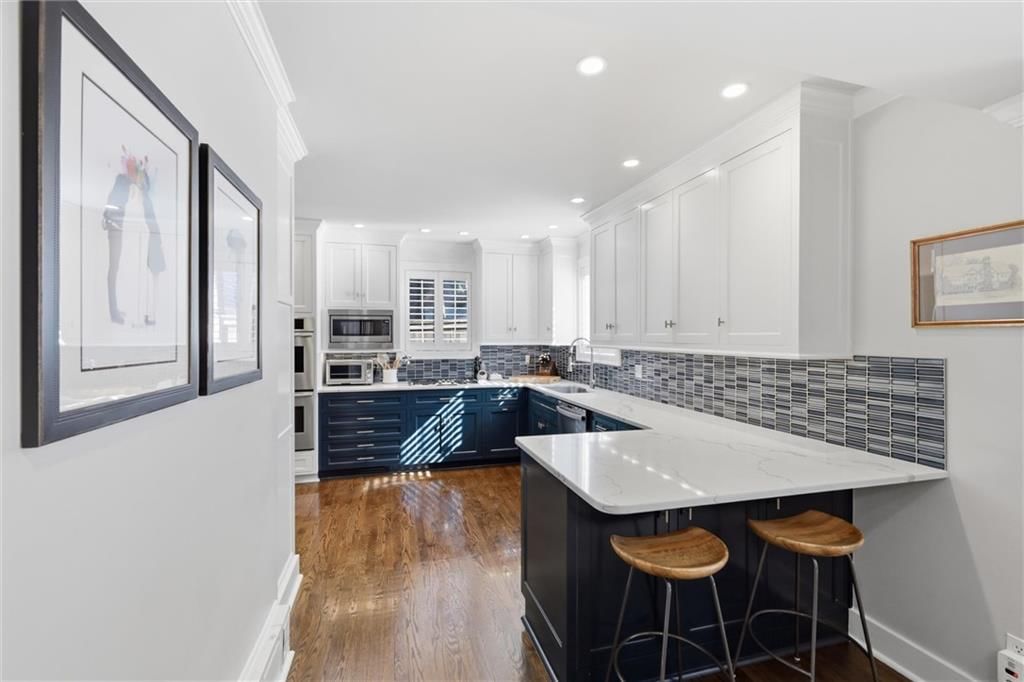 649 W Meyer Boulevard — photo 17