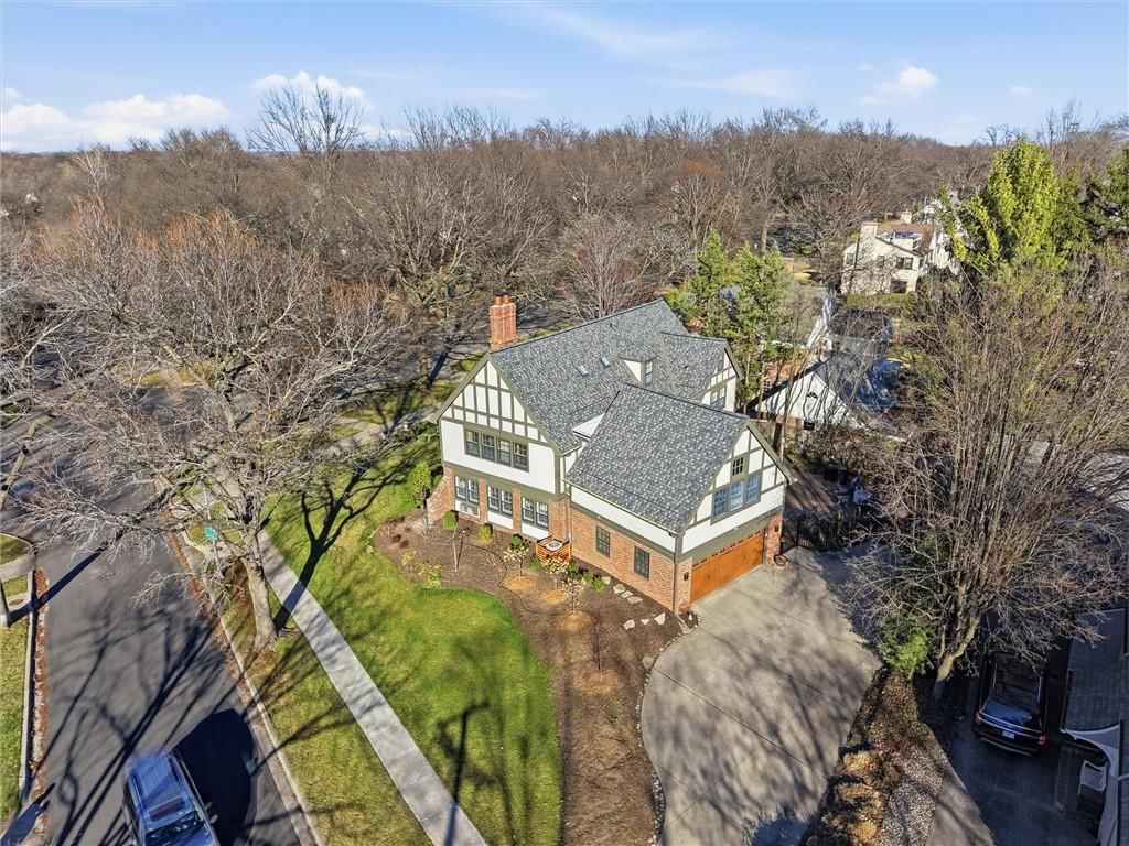 649 W Meyer Boulevard — photo 51