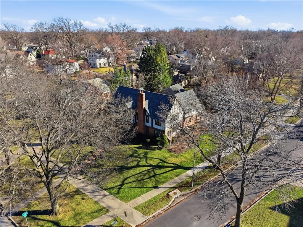 649 W Meyer Boulevard — photo 53