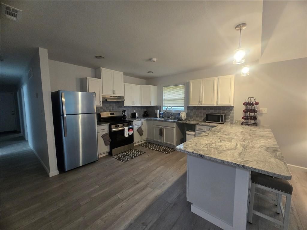 4939 Woodland Avenue — photo 12