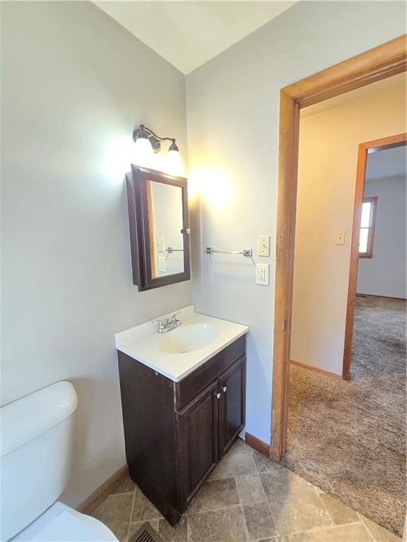 401 W 1st Street — photo 10