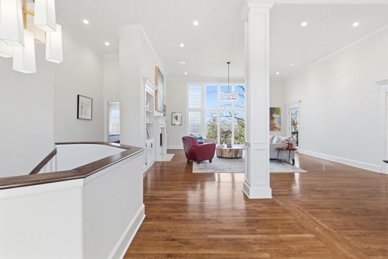 10640 S Glenview Lane — photo 14