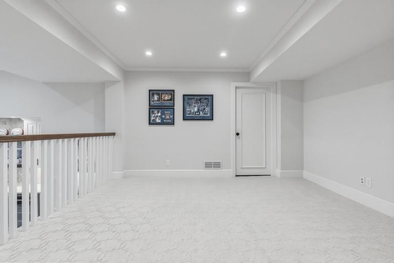 10640 S Glenview Lane — photo 54