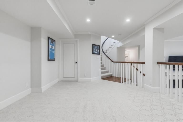10640 S Glenview Lane — photo 55