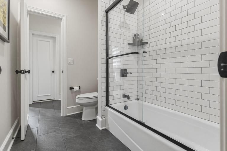 10640 S Glenview Lane — photo 58