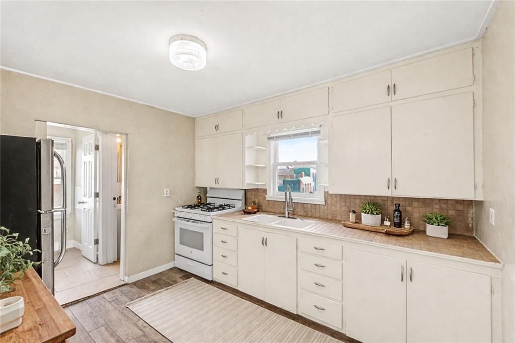 308 Chestnut Street — photo 13