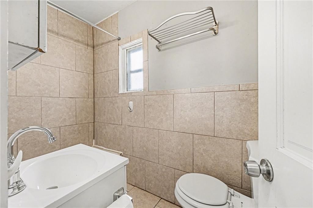 308 Chestnut Street — photo 35