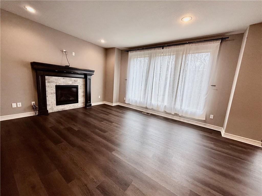 1900 Red Bud Court — photo 11
