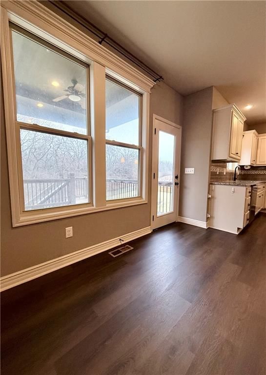 1900 Red Bud Court — photo 18