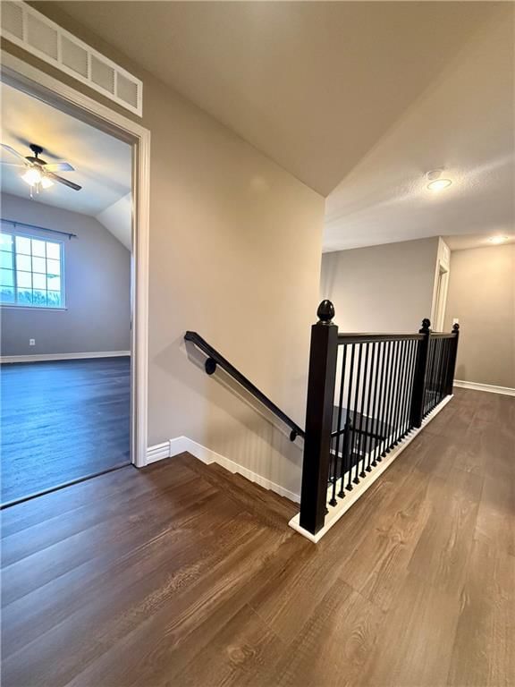 1900 Red Bud Court — photo 29