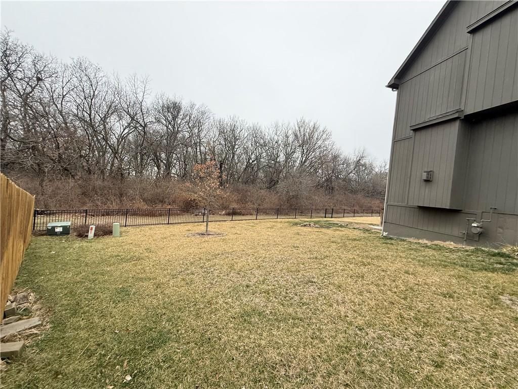 1900 Red Bud Court — photo 66