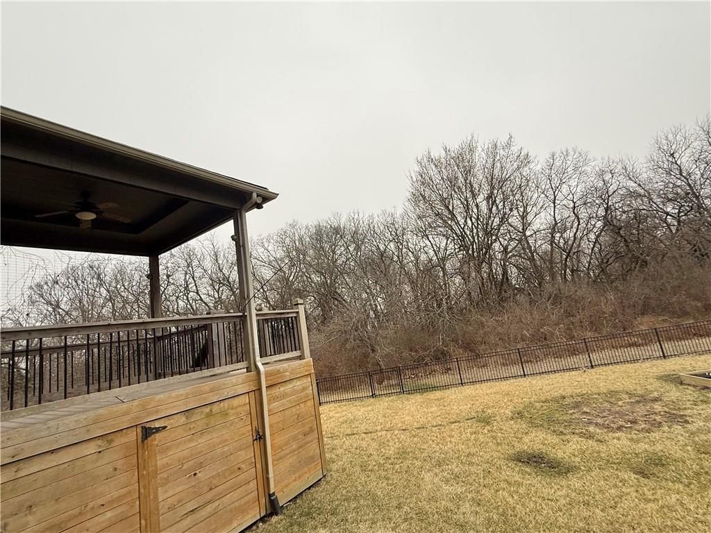 1900 Red Bud Court — photo 69