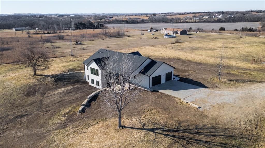 7406 SW Docking Road — photo 10