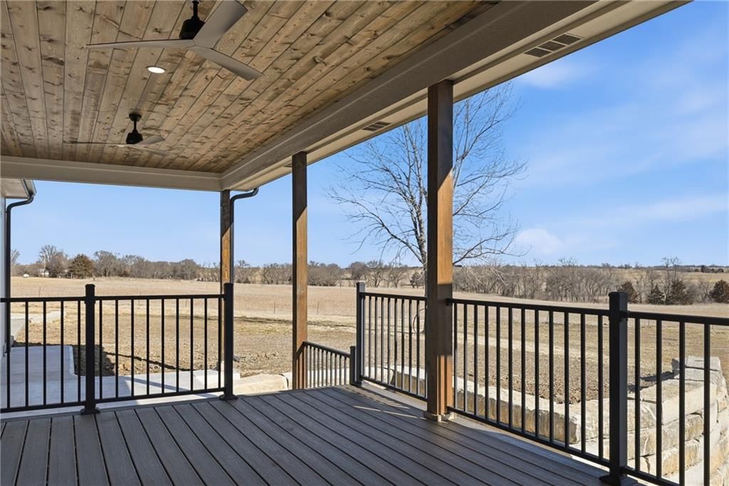 7406 SW Docking Road — photo 39