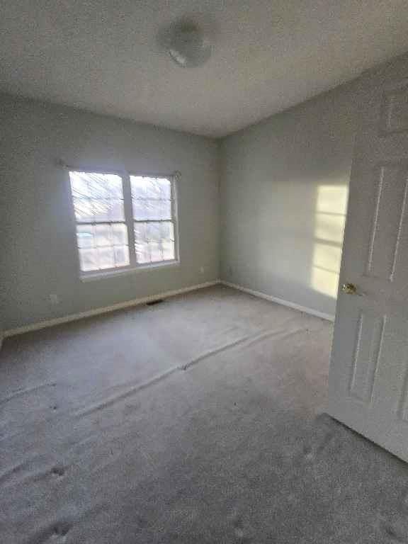 1204 N Elm Street — photo 11