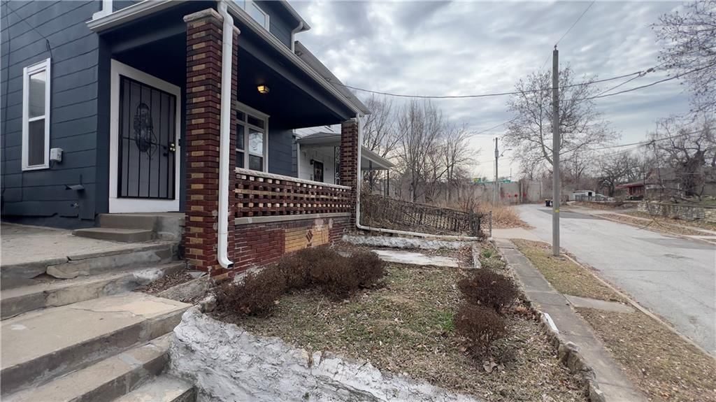 523 Tracy Avenue — photo 45